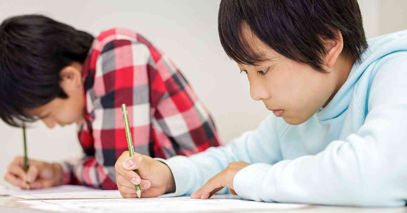 世帯年収1000万円の夫婦「私立中学に子ども2人行かせて大丈夫？」FPの答えは | “残念サラリーマン”のお金相談所 | ダイヤモンド・オンライン