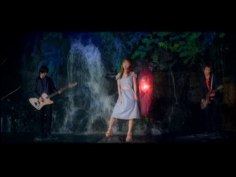 the brilliant green - 愛の♥愛の星 - YouTube