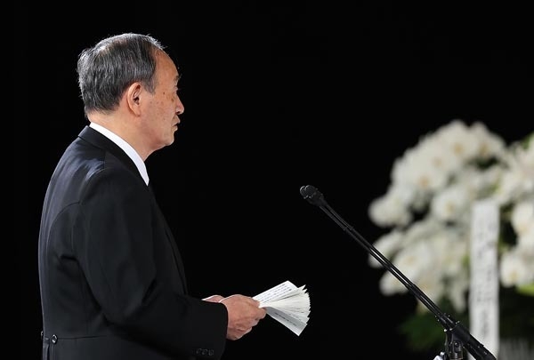 菅前首相の“絶賛弔辞”コピペ疑惑で赤っ恥 「前提すっ飛ばしなら一種の剽窃」と識者バッサリ（日刊ゲンダイDIGITAL） - Yahoo!ニュース