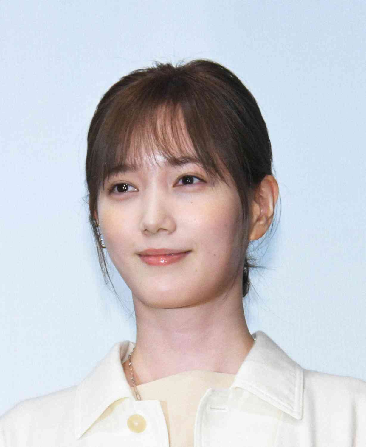 本田翼TBS「君の花になる」第１話６・５％　飛びついた寮母の求人でかつての教え子と再会（日刊スポーツ） - Yahoo!ニュース