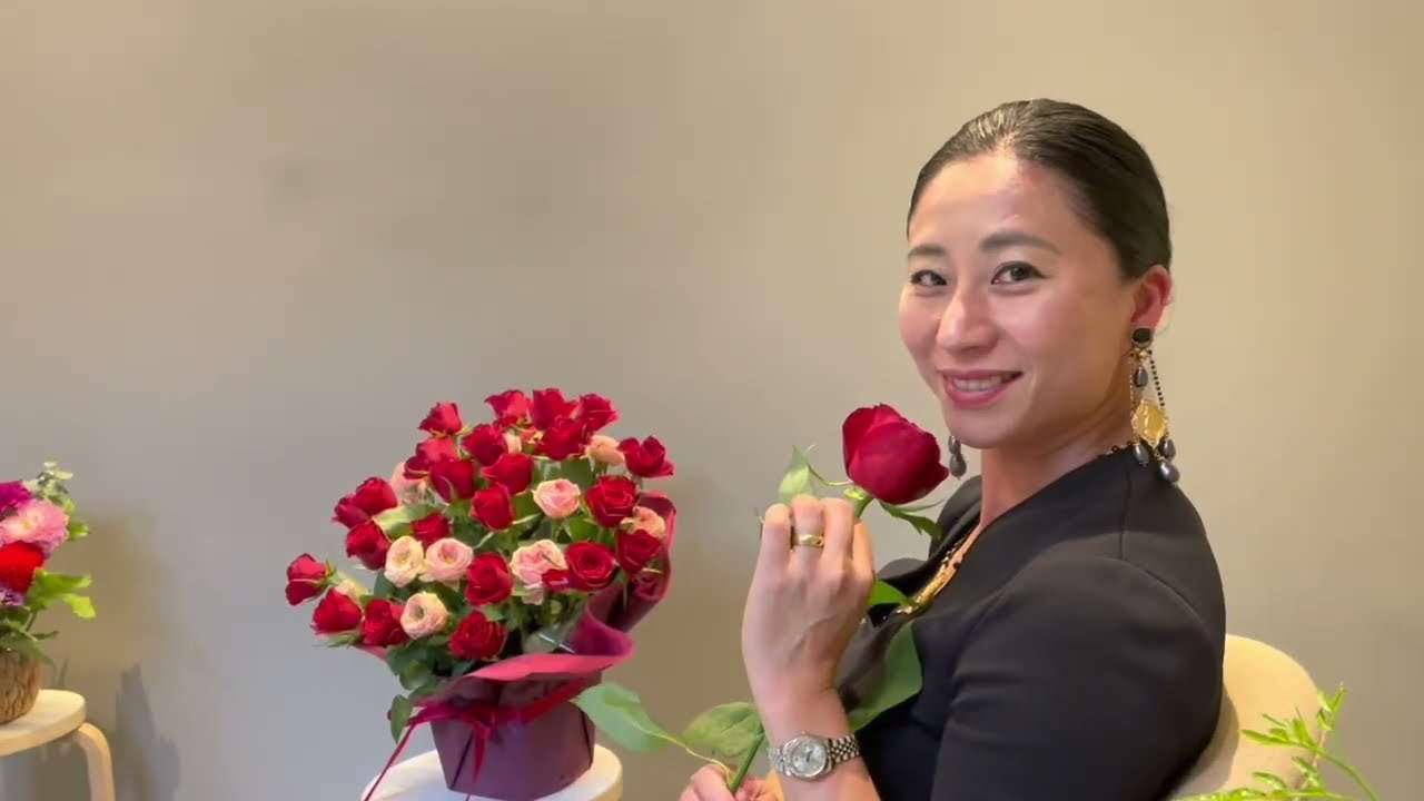 東浩紀さん、三浦瑠麗さんとの鼎談オフショット - YouTube
