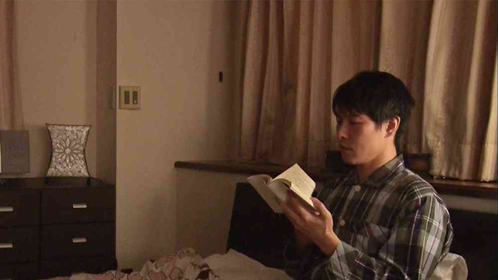「暗いところで本を読む＝視力低下」は間違い！目にまつわる驚きの新常識|この差って何ですか？｜TBSテレビ