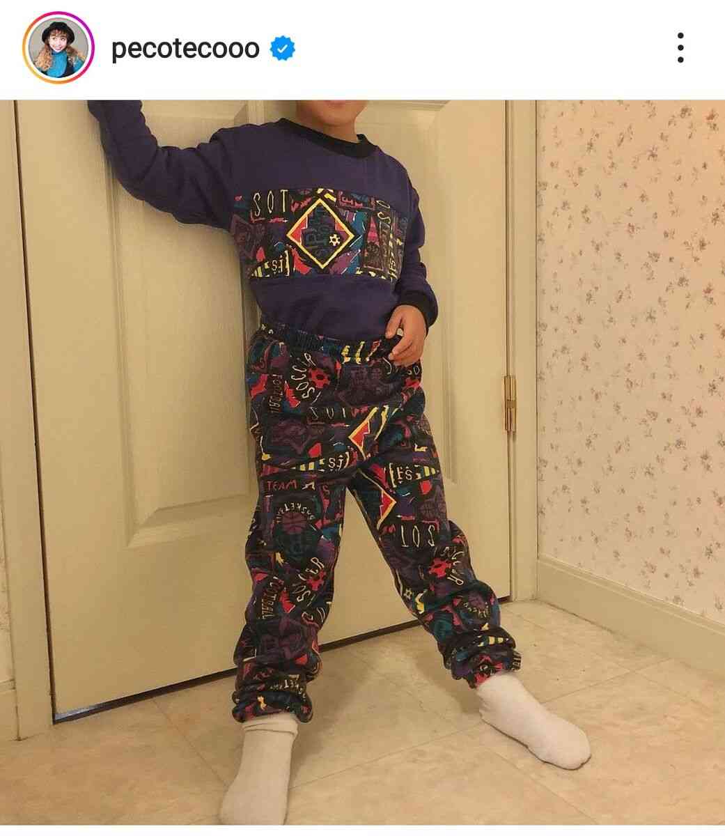 peco「家族でお出かけ」私服ショット披露！オシャレ服の４歳長男も話題「遺伝子引き継いでます」