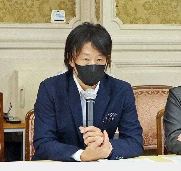 鈴木エイトさん、萩生田政調会長に「『鈴木某（なにがし）は赦さない』とは…質問書を出してみるかな」（中日スポーツ） - Yahoo!ニュース