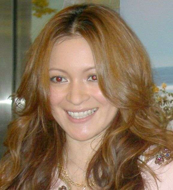 岩堀せり、夫・TAKUROと