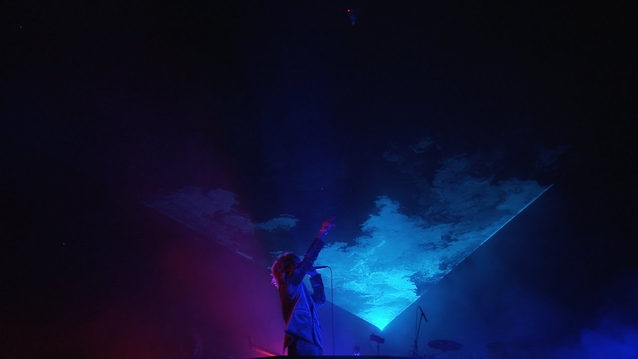 the GazettE 『Falling』LIVE TOUR18-19 THE NINTH / FINAL-第九-LIVE AT 09.23 YOKOHAMA ARENA - YouTube