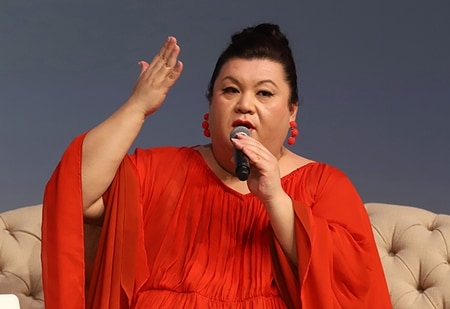 マツコ・デラックス「日本は会社の中で機能してる人が少なすぎ」発言が、問題の核心を突いている理由