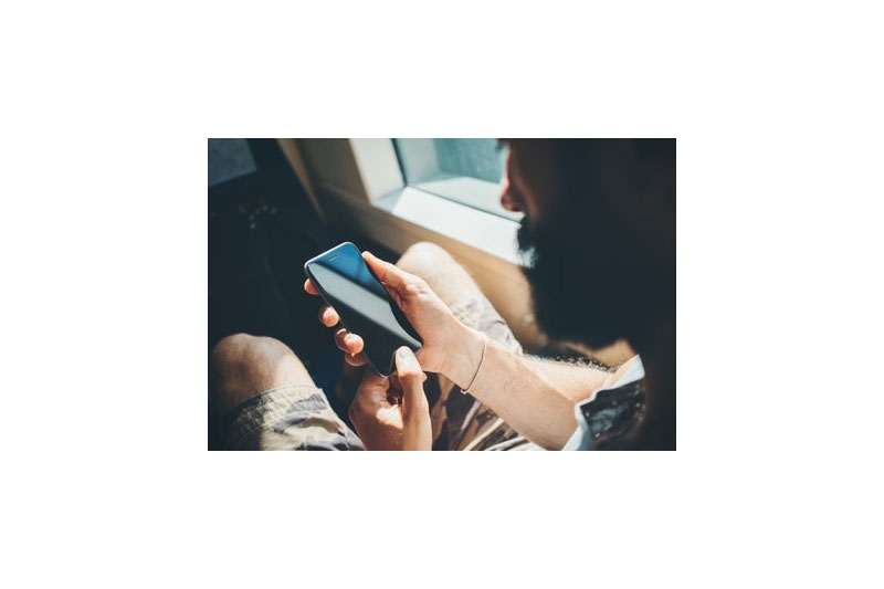 優先席付近でのスマホ＆携帯電話の利用がOKに！　携帯の利用ルールが変更 | @niftyIT小ネタ帳
