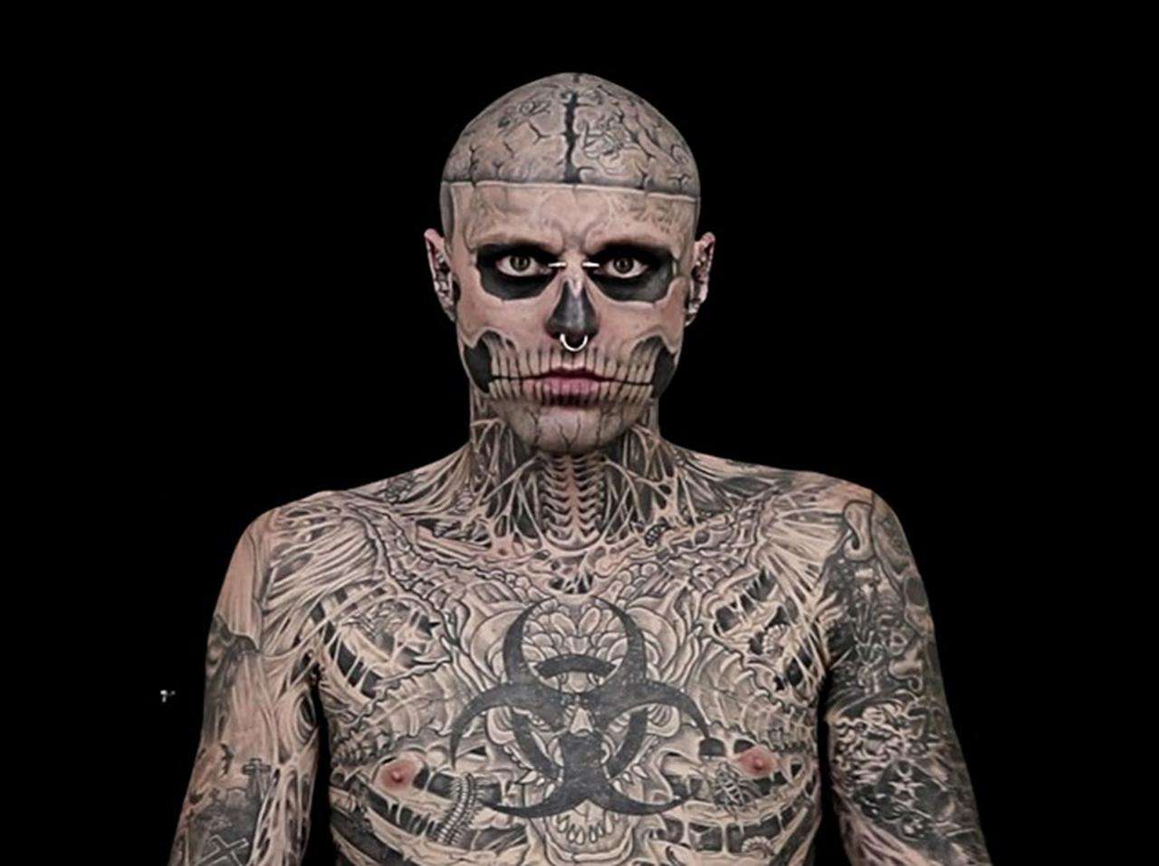 全身タトゥーで大ブレイクしたリック・ジェネストが自殺、レディー・ガガら追悼 - フロントロウ -海外セレブ＆海外カルチャー情報を発信