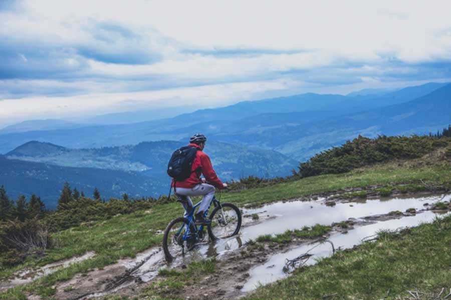 登山道でのマウンテンバイク走行が物議　ルール制定難しく、マナー任せの現状も | ENCOUNT