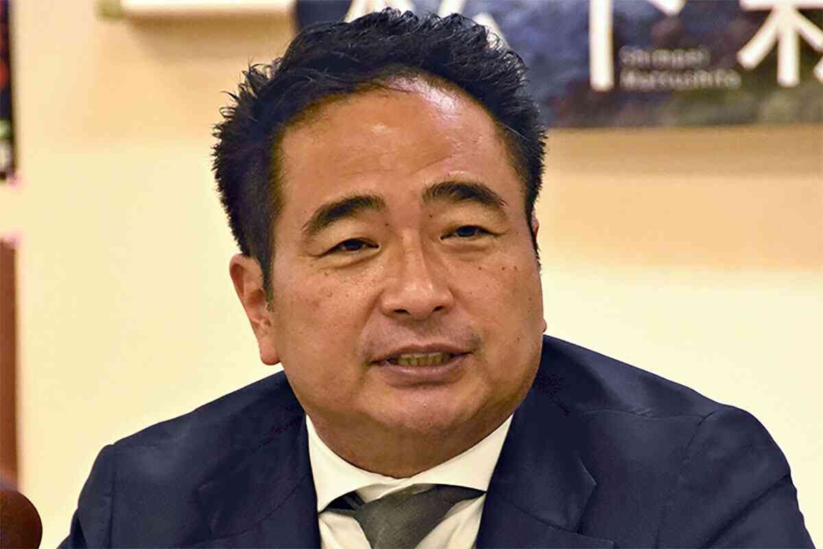 自民党議員が警視庁マークの「中国人女性」に溺れて首相に紹介　夫婦関係は危機に、情報漏洩リスクも