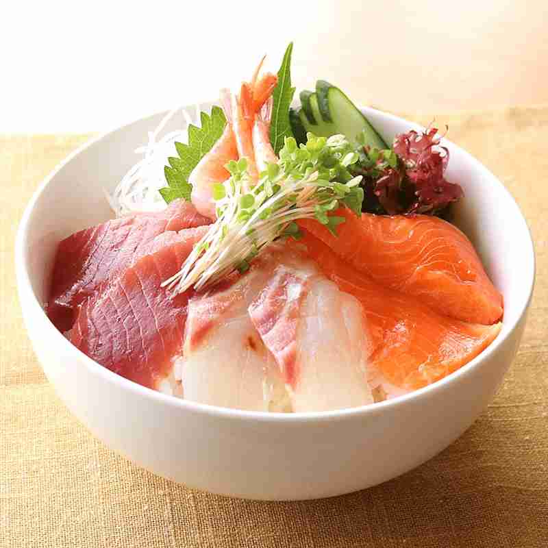 名物や名所、地元の人はそんなに行かないよ、食べないよというもの