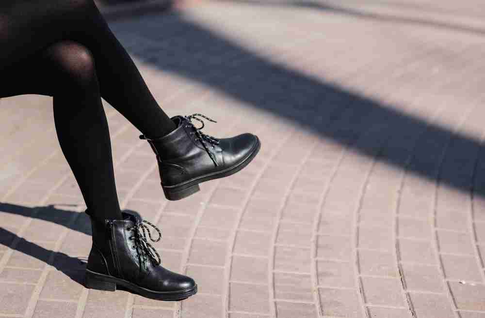 「服がつんつるてん、靴のサイズはない…」高身長女子の悩み…“想定されていない”側の人間の願いとは？ | ライター・ヒオカ 足元はいつもぬかるんでいる | mi-mollet（ミモレ） | 明日の私へ、小さな一歩！（1/5）