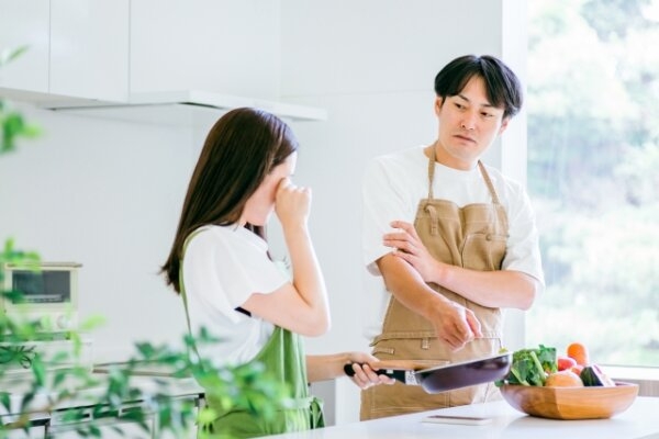 夫「これ俺に食えって言うの？ 料理って言えるの？」 夕飯にツナ丼を出したら不満を言われた新婚妻の投稿 | キャリコネニュース