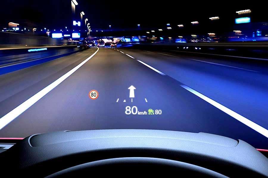 ヘッドアップディスプレーはなぜ不人気なのか？ 体験者「かっこいい」の評価も、ホンネは「意識散る」 今後は定着するのか（Merkmal） - Yahoo!ニュース