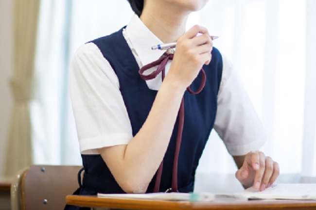 初彼氏ができたと友人に報告したら…「なんで私に一番最初に教えてくれなかったの？」と怒られた女性