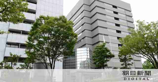恨み募らせ襲撃を計画、別人の腹部刺す　殺人未遂容疑で女を逮捕：朝日新聞デジタル