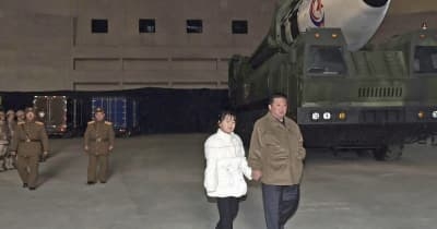 金正恩氏、娘連れで発射実験指導　「核には核で対抗」 ｜ 共同通信