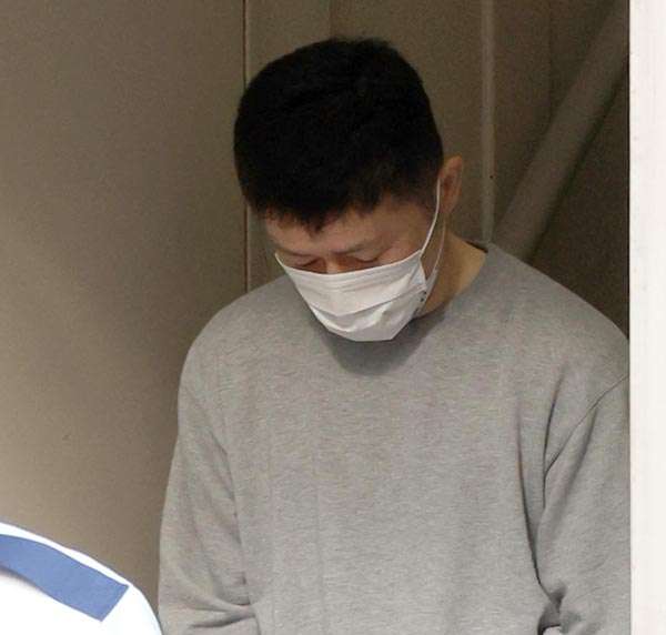 第一三共また逮捕者…“メタノール事件”でメディア対応の広報マンが社用スマホで女性盗撮｜日刊ゲンダイDIGITAL