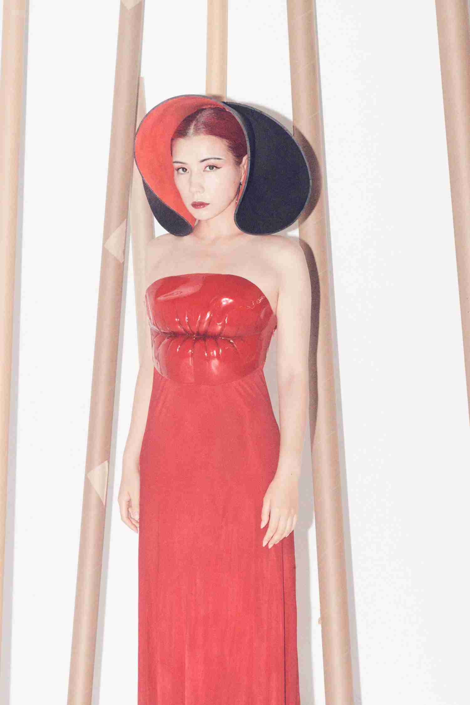 中条あやみ、交際報道後初の公の場　TGCトップバッターでランウェイ闊歩し笑顔「盛り上がりがすごい」