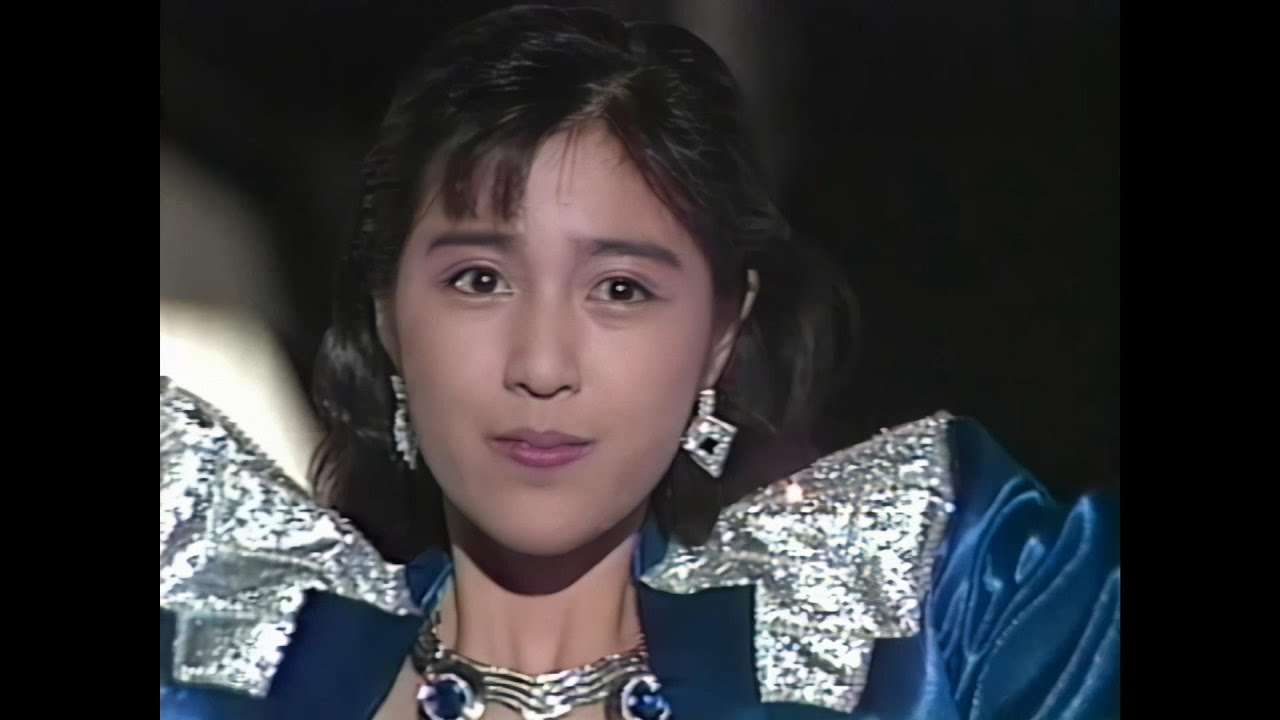 【HD画質】ラ・ムー 菊池桃子　愛は心の仕事です（1988年3月14日） - YouTube