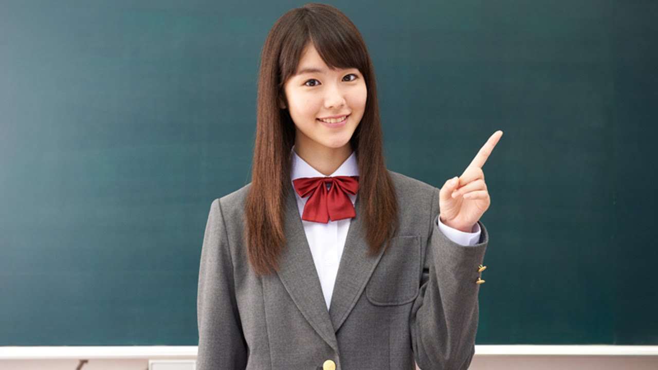 唐田えりか、現役女子高生がソニー損保の新CMキャラに！透明感“TMK”が半端ない 「ソニー損保」新CM、メーキング、インタビュー映像 - YouTube
