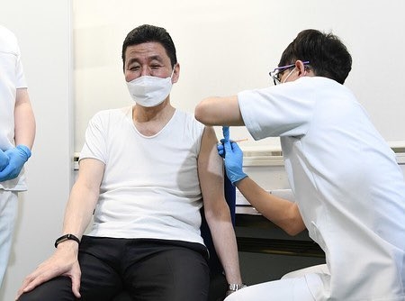 ワクチン会場でスプリンクラー誤作動→浸水→終日接種中止　大阪市