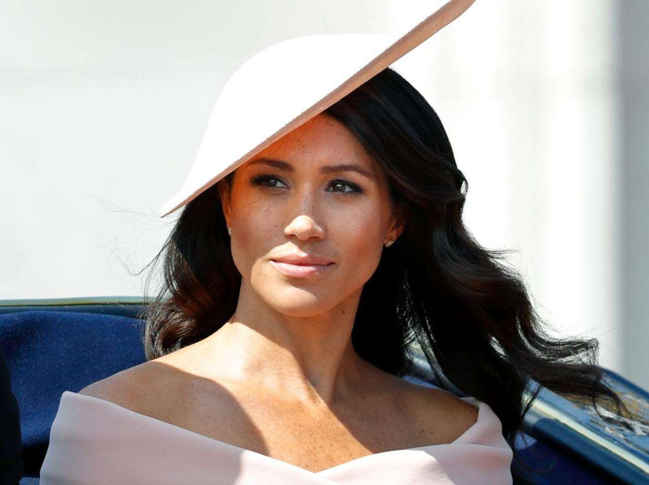 メーガン妃、王室に入るための準備が不十分だったという主張に“待った” - フロントロウ -海外セレブ＆海外カルチャー情報を発信