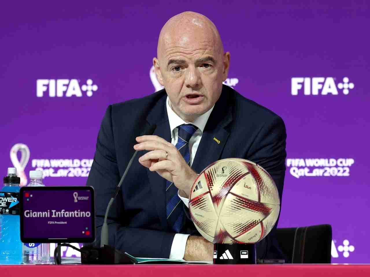 FIFA会長が26年W杯の大会方式「再検討」を電撃発表!! グループリーグが4か国12組に変更か
