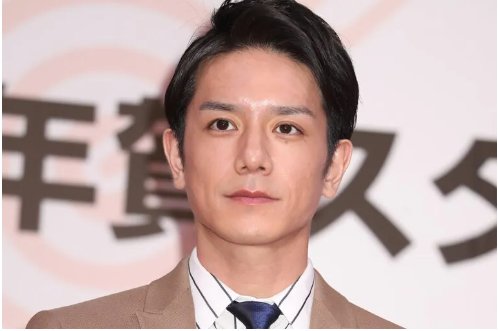 滝沢秀明氏、大みそか未明に突然ツイッター「スペース」…約4万アカウントが興奮「タッキーの声だ！号泣」