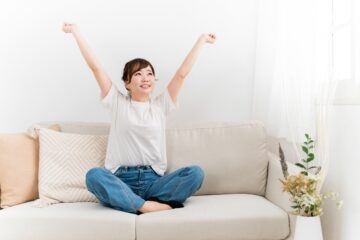 “今年中にスッキリさせたいこと”ランキング！　3位は友人、2位はお金、1位は？　男女500人調査