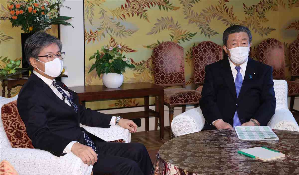 【政治家はワクチンが危険だと知っている】コロナワクチン、国会議員優先接種の見送りを決定  |  RAPT理論+α