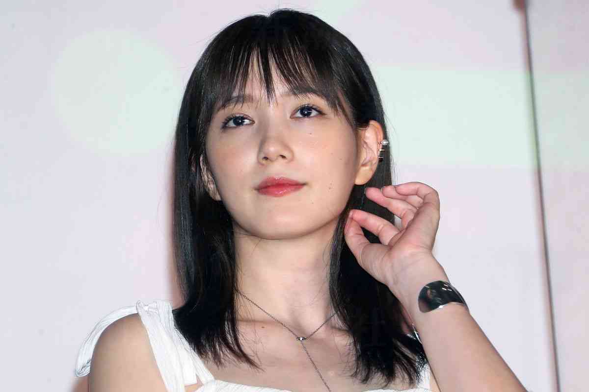 本田翼「君の花になる」が“逃げ恥枠”の最低視聴率を記録　歴代主演女優たちとの違い | デイリー新潮