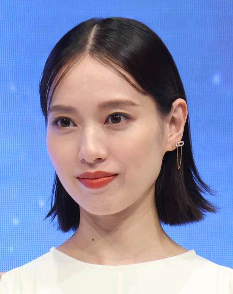 戸田恵梨香「佐川急便」CM降板の裏側…過去最高益もたらした功労者にいったい何が?