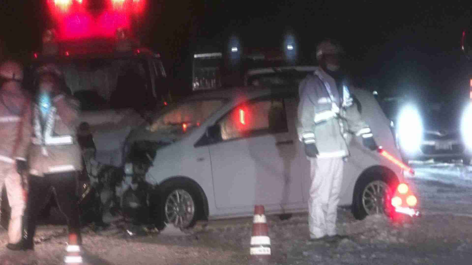 軽乗用車が正面衝突 のと里山海道で3人がけがをする事故 （MRO北陸放送） - Yahoo!ニュース