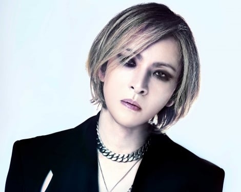 YOSHIKI、ウクライナ・周辺諸国の避難民支援に2度目の1000万円寄付「この寄付が少しでも助けになれば」