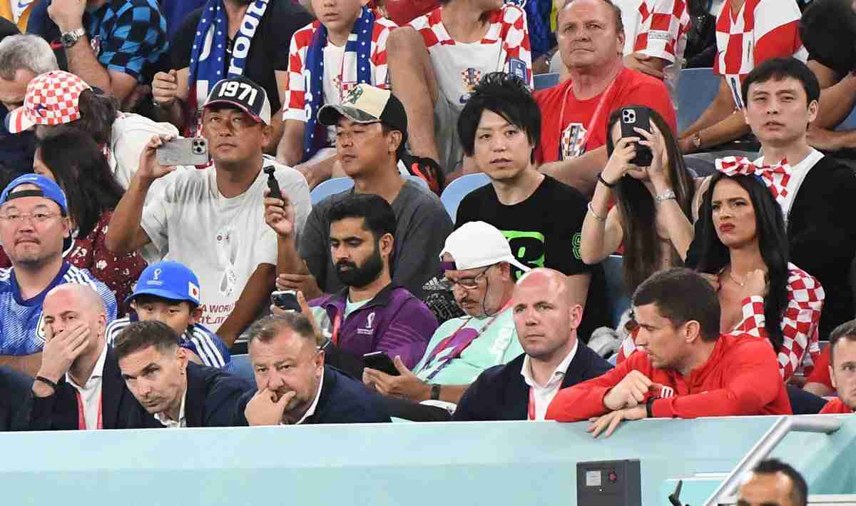 「ホテル代がヤバイ！」と文句も…ガーシー なんだかんだＷ杯現地観戦 | 東スポWEB