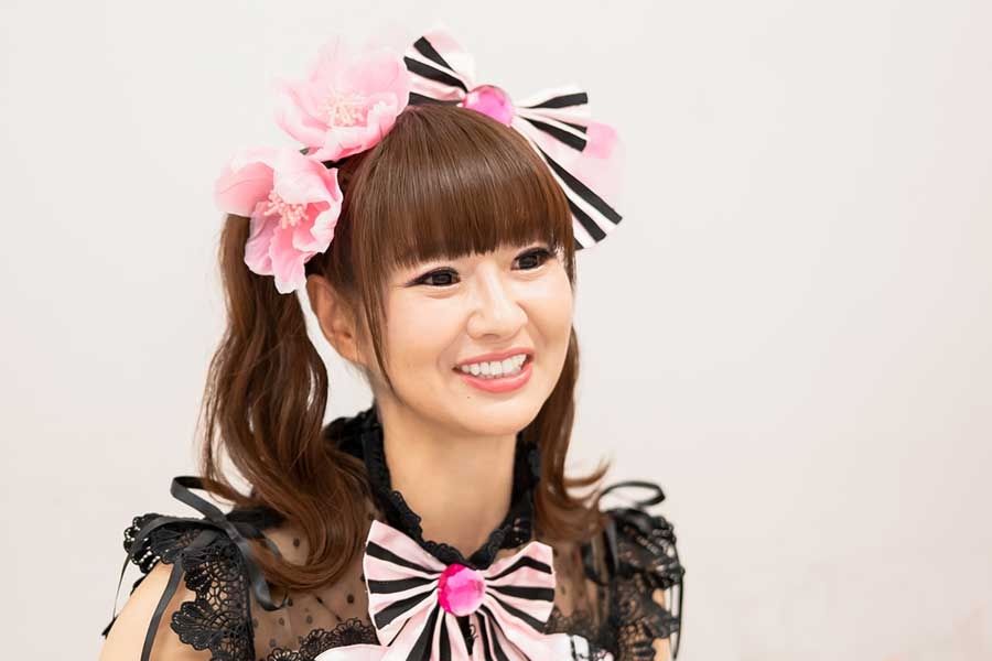 かつみさゆり・さゆり、“河北マジック”で別人級の変身「観月ありささんかと」「本当に50代?」と反響