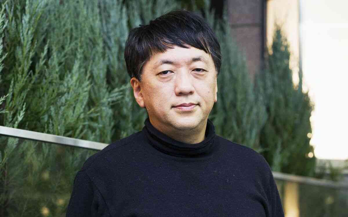 宮台真司襲撃「ニット帽180センチ男が捕まらない」理由 | 文春オンライン