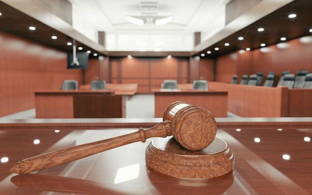 《新幹線無差別殺傷》「ばんざーい！ ばんざーい！ ばんざーい！」殺人犯が法廷で見せた“異常行動”の“真意”とは | 文春オンライン