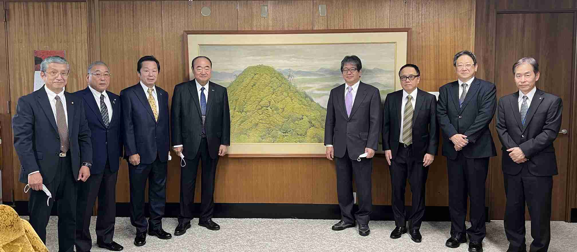 (590) 倉吉商工会議所新会頭ら来庁　 | 藤井たかひろ｜倉吉市議会議員