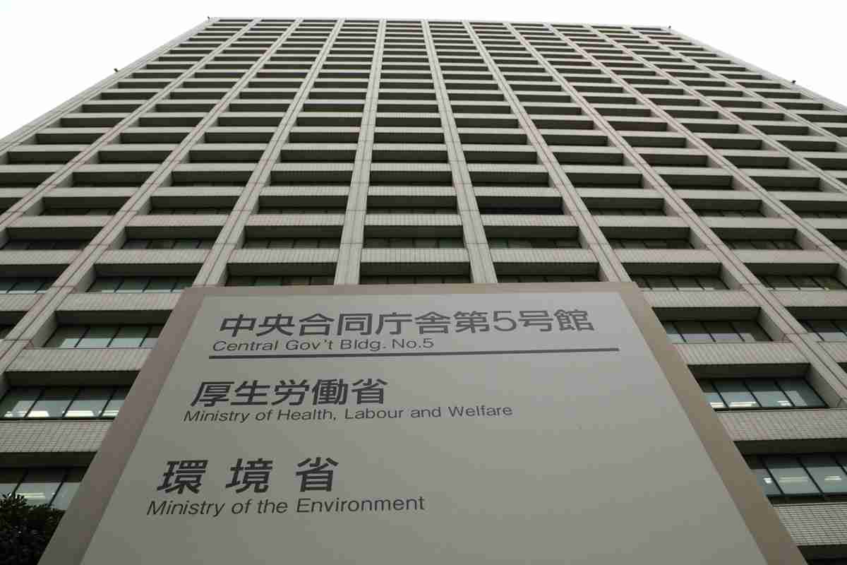 接種後死亡、新たに5人認定　新型コロナワクチン　厚労省分科会（時事通信） - Yahoo!ニュース