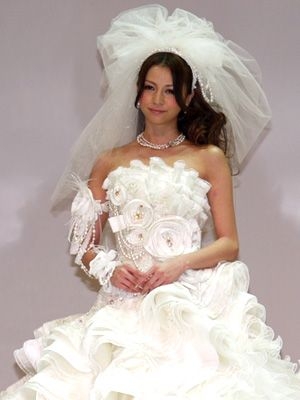 女優のウエディングドレス姿が見たい part3