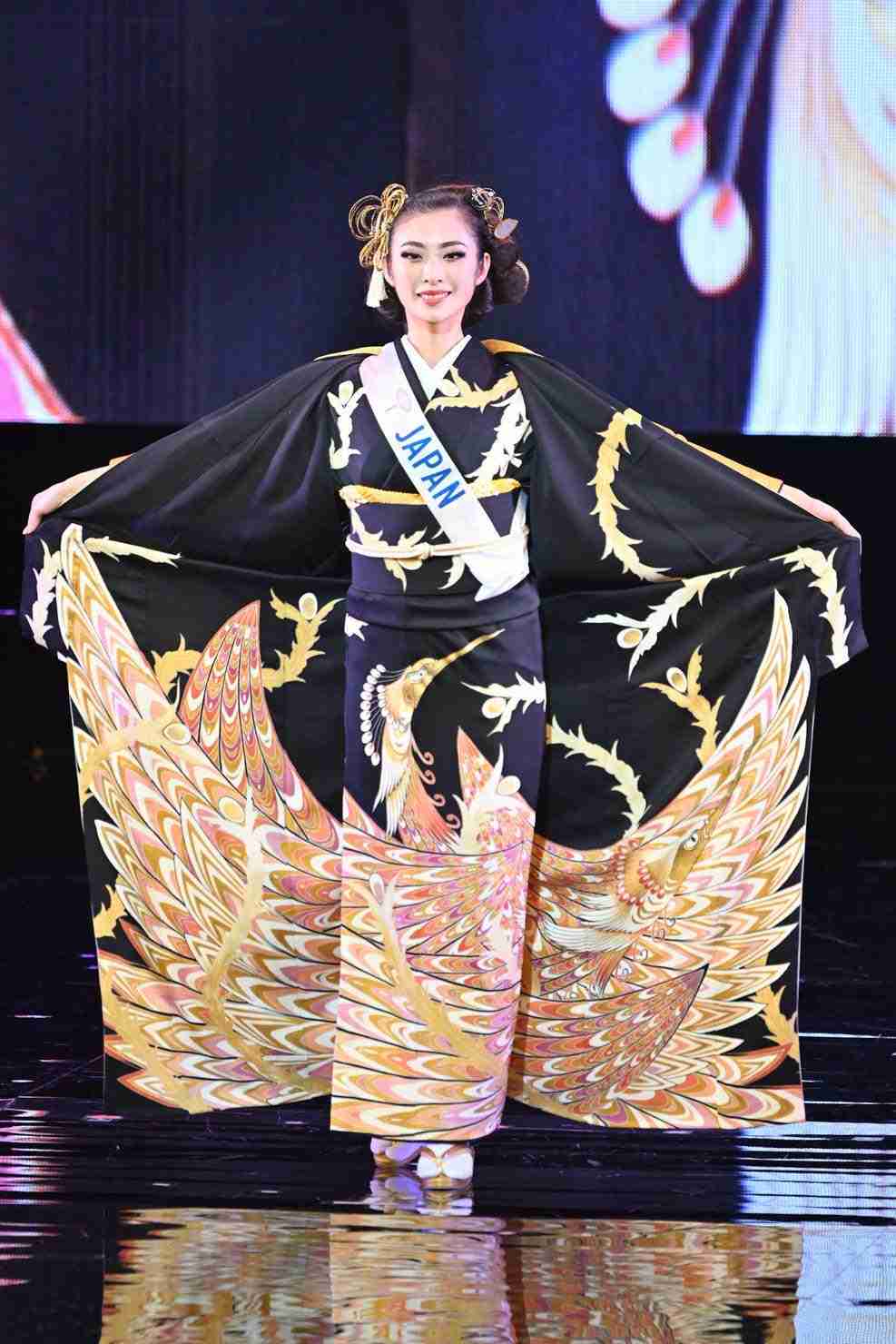 ミス・インターナショナル：日本代表・松尾綺子さん　ミス・アジアに選出　着物アレンジの衣装でアピール