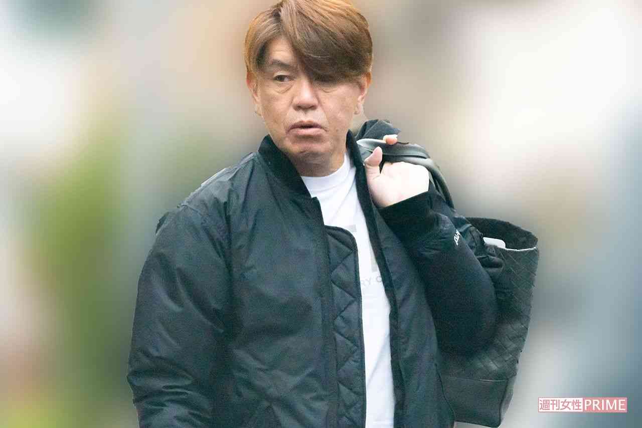 『スッキリ』後継番組“MC内定”報道のヒロミ、直撃に「そんなのやらない」 テレビ収録で骨折した妻・松本伊代は「まだ病院にいる」 | 週刊女性PRIME