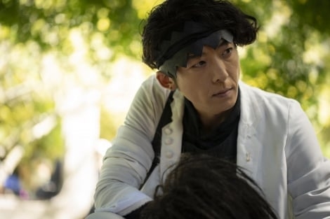 ドラマ『岸辺露伴は動かない』新作の場面カット公開 21日・22日に第1～6話を再放送