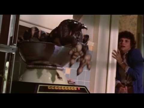 Gremlins - Kitchen Scene HQ - YouTube