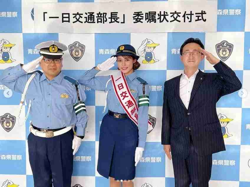 青森大好き王林、八戸で「一日駅長」姿公開「寒い中来てくれたみなさんありがとうございます」