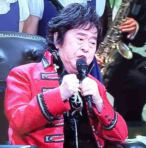水木一郎さん死去、74歳　7月に肺がんでの闘病公表、11月歌謡祭には車いすで登場し歌披露
