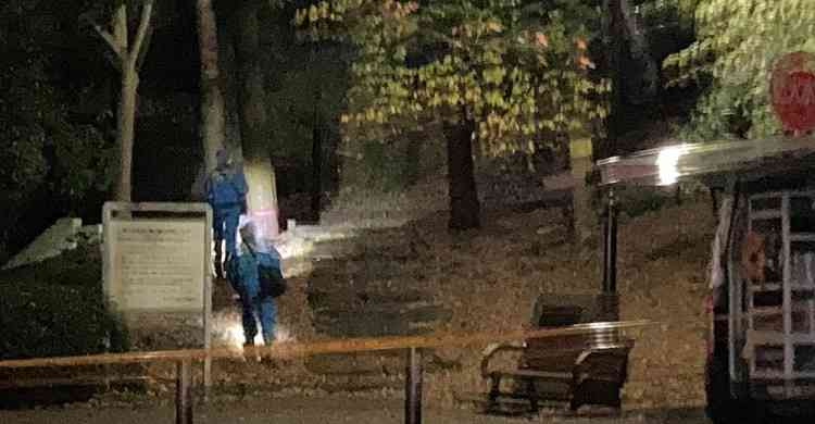 横浜・瀬谷区の乳児遺体遺棄　区内の２０歳女を緊急逮捕  | カナロコ by 神奈川新聞